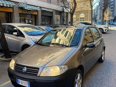 Usata Fiat Punto 60 CV (44 kW) 2007 Utilitaria