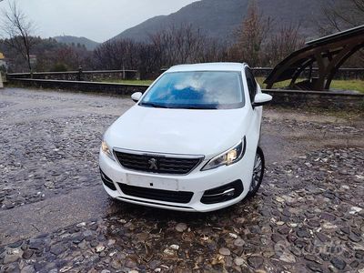 Usata Peugeot 308 131 CV (96 kW) 2020 Bianco Station wagon