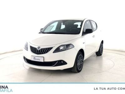 usata Lancia Ypsilon 1.0 Hybrid Gold