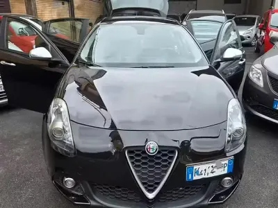 Usata Alfa Romeo Giulietta Business 120 CV (88 kW) 2017 Nero Utilitaria