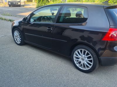 Usata VW Golf V 170 CV (125 kW) 2008 Nero Utilitaria