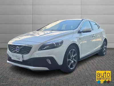 Usata Volvo V40 CC Kinetic 120 CV (88 kW) 2016 Bianco Station wagon