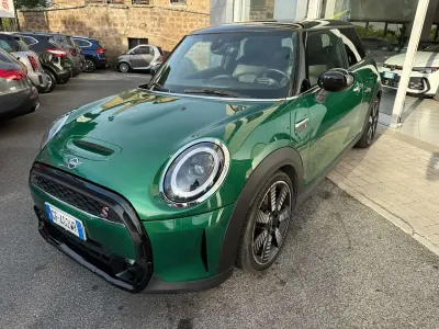 Usata Mini Cooper S 178 CV (130 kW) 2021 Verde Utilitaria