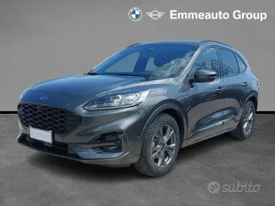 Occasion Ford Kuga ST-Line X 152 ch (111 kW) 2023 Gris SUV