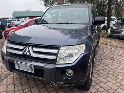 Usata Mitsubishi Pajero 171 CV (125 kW) 2008 Gray SUV