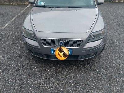 Usata Volvo V50 Momentum 136 CV (100 kW) 2005 Grigio Station wagon