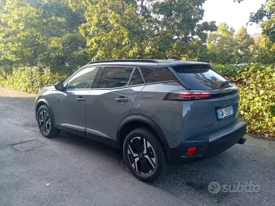 Usata Peugeot 2008 102 CV (75 kW) 2024 Grigio SUV