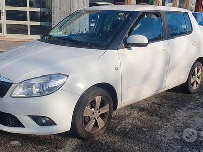 Usata Skoda Fabia Executive 75 CV (55 kW) 2015 Bianco Utilitaria