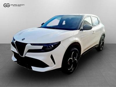 Bianco sempione con tetto nero bianco sempione con tetto nero Nuova 2025 Alfa Romeo Junior SUV | 32.300 €