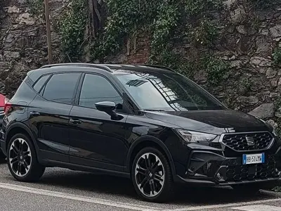 Usata Seat Arona 95 CV (69 kW) 2026 Nero SUV