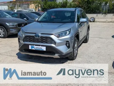 Usata Toyota RAV4 Hybrid Business Edition 218 CV (160 kW) 2022 Grigio SUV
