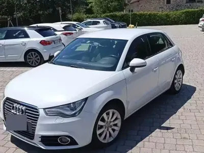 Usata Audi A1 Ambition 90 CV (66 kW) 2013 Bianco Utilitaria