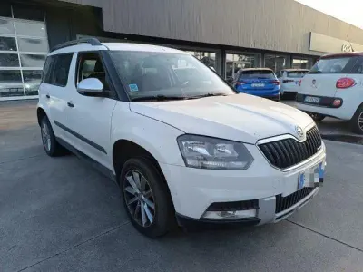 Usata Skoda Yeti Outdoor GreenLine 104 CV (76 kW) 2016 Bianco SUV