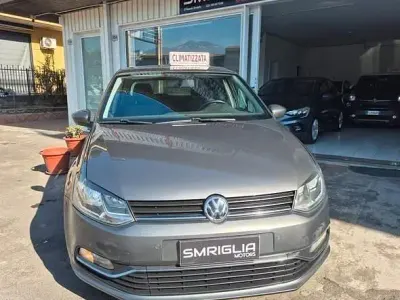 Usata VW Polo 75 CV (55 kW) 2014 Grigio Berlina