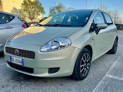 Usata Fiat Grande Punto 75 CV (55 kW) 2006 Utilitaria