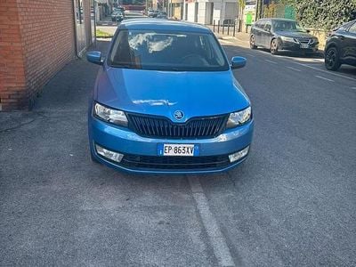 Usata Skoda Rapid 2013 Blu Utilitaria