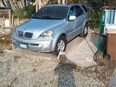 Second-hand Kia Sorento 140 CP (102 kW) 2008 Gri SUV