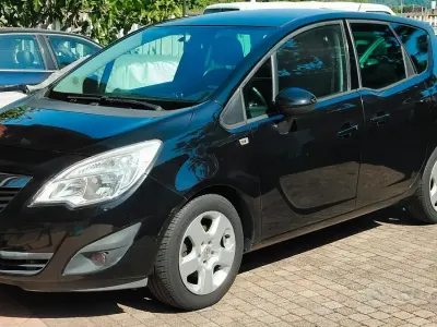 Usata Opel Meriva 101 CV (74 kW) 2010 Nero Monovolume