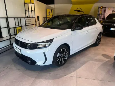 Nuova Opel Corsa 101 CV (74 kW) 2026 Bianco Utilitaria