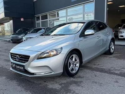 Usata Volvo V40 Kinetic 114 CV (83 kW) 2015 Grigio Berlina
