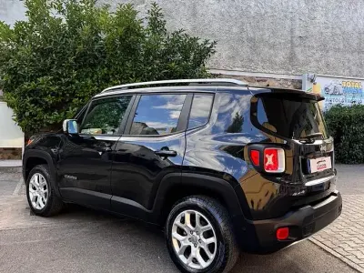 Usata Jeep Renegade Limited 140 CV (102 kW) 2016 Nero SUV