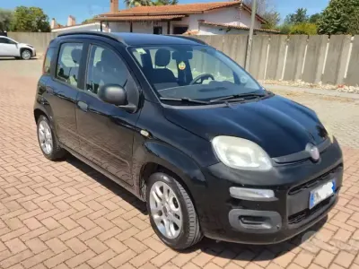 Usata Fiat Panda Lounge 69 CV (50 kW) 2012 Nero Utilitaria