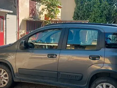 Usata Fiat Panda 4x4 85 CV (62 kW) 2019 Grigio Utilitaria