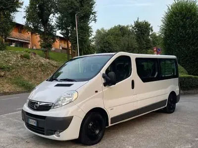 Usata Opel Vivaro-e Combi 121 CV (88 kW) 2023 Monovolume
