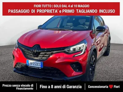 Käytetty Renault Captur Rive Gauche 143 HP (105 kW) 2023 Punainen Katumaasturi