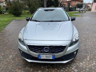 usata Volvo V40 CC Automatica 1.6 D - 2015 Si Permuta