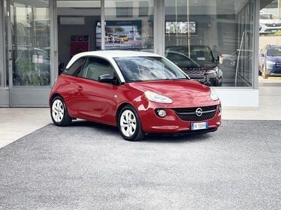 Usata Opel Adam 70 CV (51 kW) 2017 Rosso Utilitaria