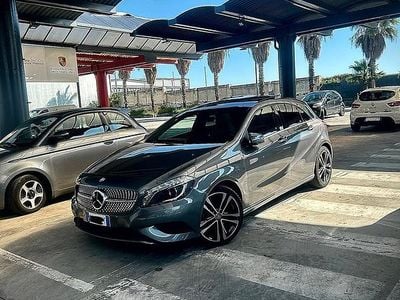 Usata Mercedes A180 109 CV (80 kW) 2014 Grigio Berlina