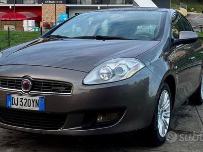 Usata Fiat Bravo Emotion 120 CV (88 kW) 2007 Grigio Utilitaria