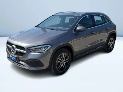 Usata Mercedes GLA250 160 CV (117 kW) 2022 Grigio SUV