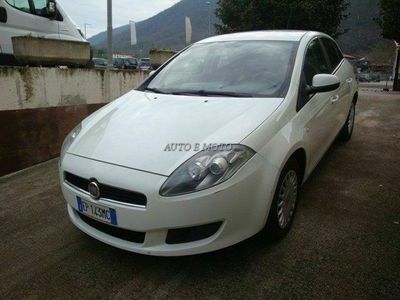 usata Fiat Bravo 1.6 MJT Van 4 posti autocarro con garanzia