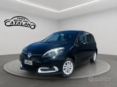 Usata Renault Scénic XMOD 109 CV (80 kW) 2015 Nero Monovolume