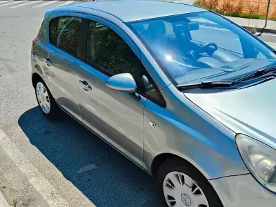 Usata Opel Corsa 95 CV (69 kW) 2010 Utilitaria