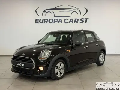 Usata Mini ONE 75 CV (55 kW) 2016 Nero Utilitaria