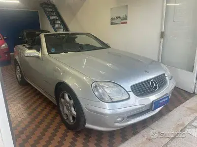 Gebraucht Mercedes SLK200 163 PS (119 kW) 2000 Grau Cabrio