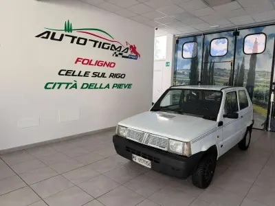 Usata Fiat 750 S 34 CV (25 kW) 1990 Bianco Berlina