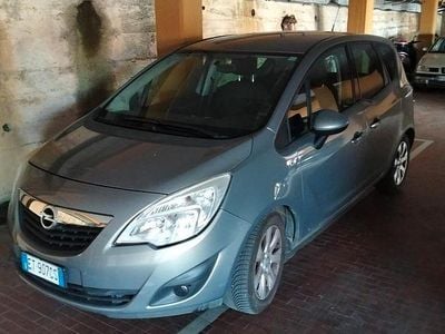 Usata Opel Meriva 120 CV (88 kW) 2013 Grigio Monovolume