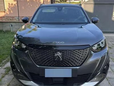 Usata Peugeot 2008 131 CV (96 kW) 2020 Grigio SUV
