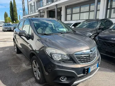 Usata Opel Mokka Cosmo 131 CV (96 kW) 2015 Grigio SUV