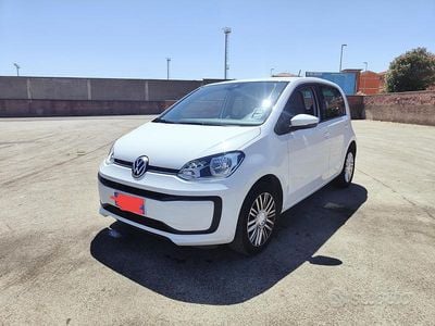 Usata VW up! 60 CV (44 kW) 2022 Bianco Utilitaria