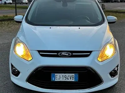 Käytetty Ford C-MAX Titanium 163 HP (119 kW) 2011 Valkoinen Tila-auto