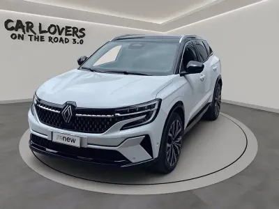 Usata Renault Austral Iconic 200 CV (147 kW) 2023 Xui montecarlo bianconero SUV