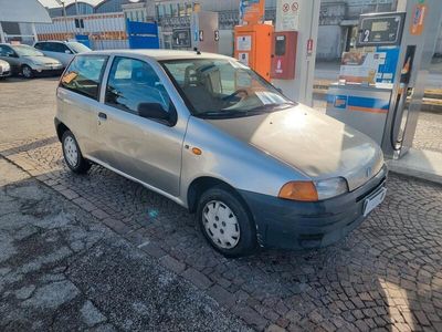 usata Fiat Punto 55 cat 3 porte con 208.000km