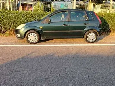 Usata Ford Fiesta Zetec 68 CV (50 kW) 2003 Utilitaria