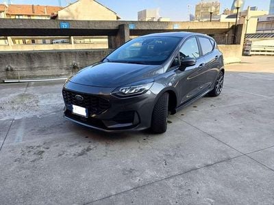 Grigio Usata 2023 Ford Fiesta ST-Line Berlina | 15.900 € (Buon prezzo)