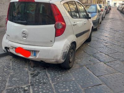 Opel Agila